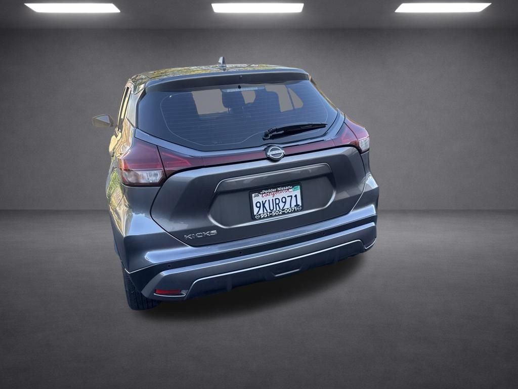 2022 Nissan Kicks S