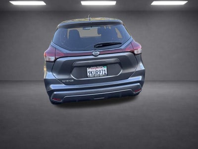 2022 Nissan Kicks S