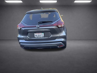 2022 Nissan Kicks S