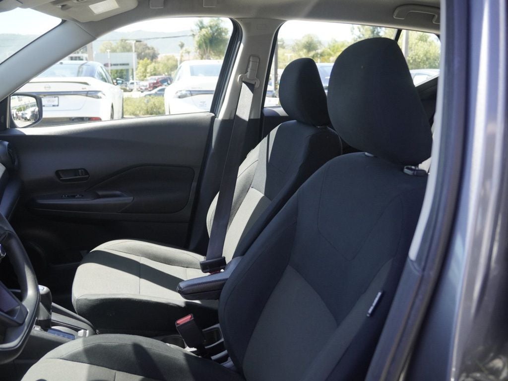 2024 Nissan Kicks S