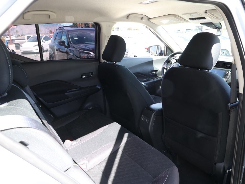 2024 Nissan Kicks SV