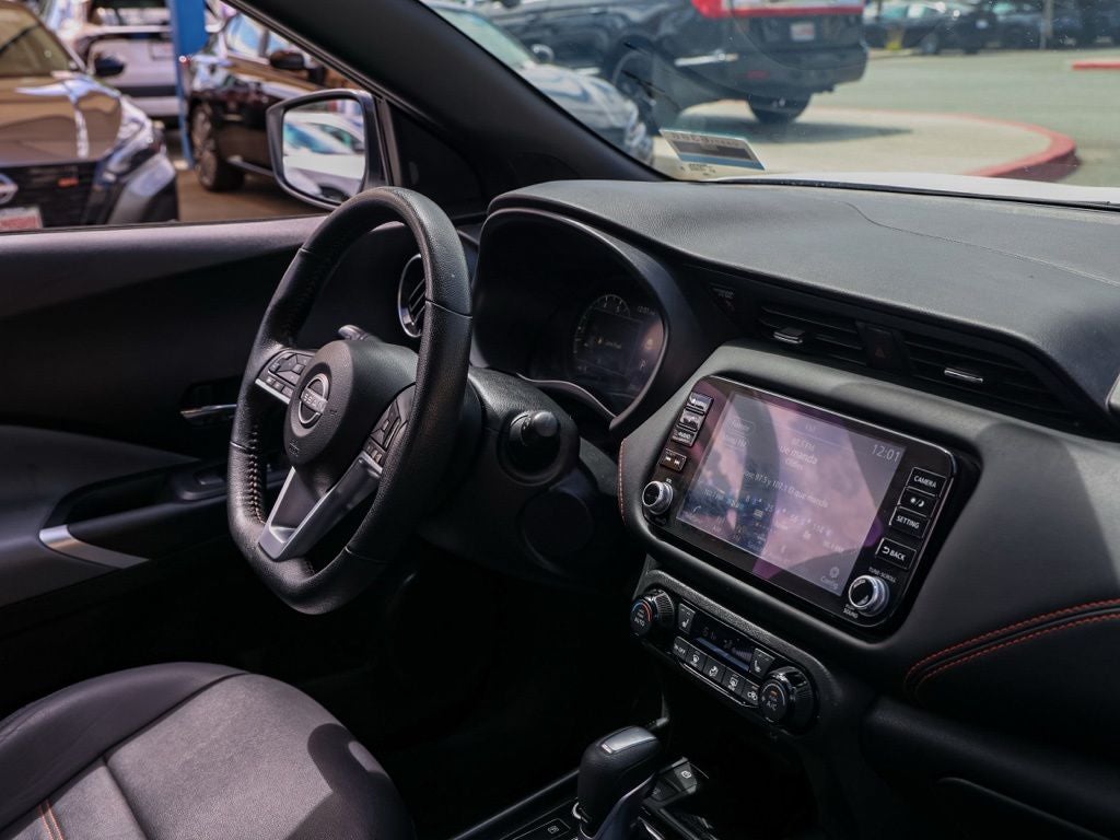 2024 Nissan Kicks SR