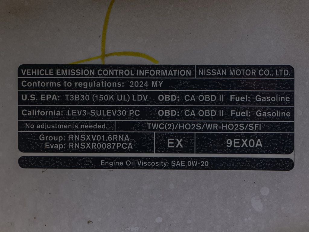 2024 Nissan Kicks SR