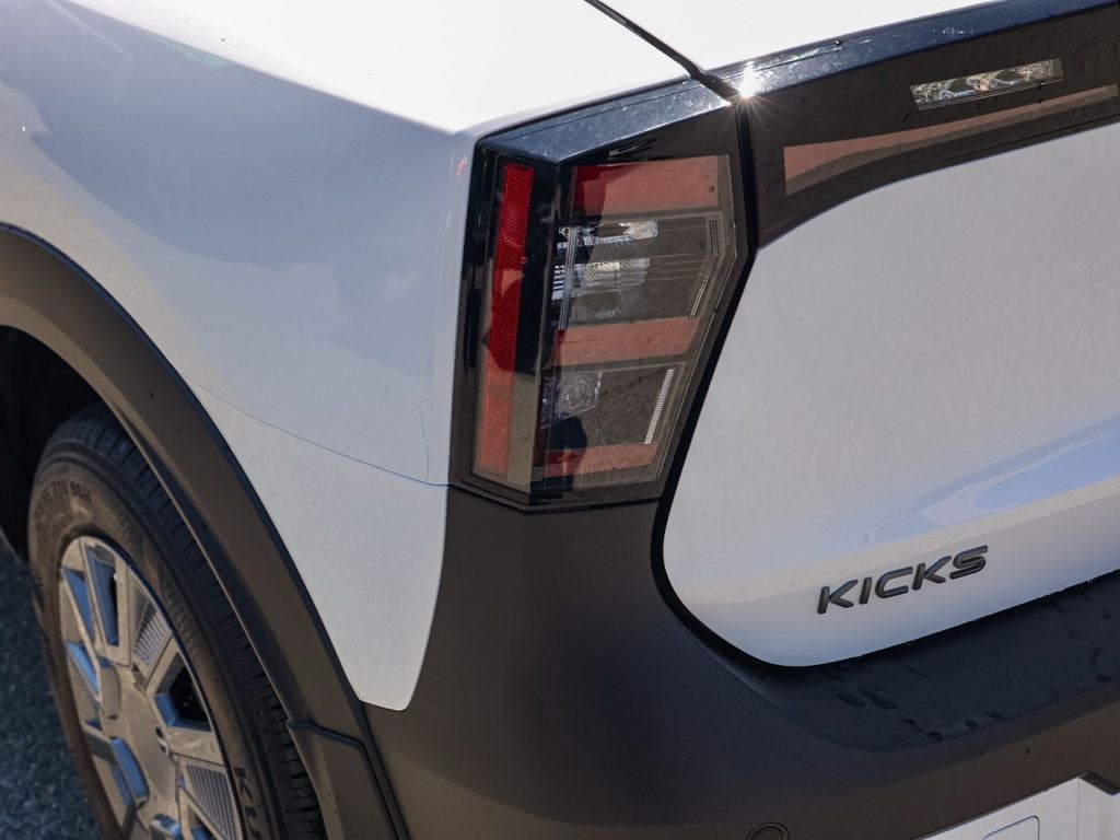 2026 Nissan Kicks S