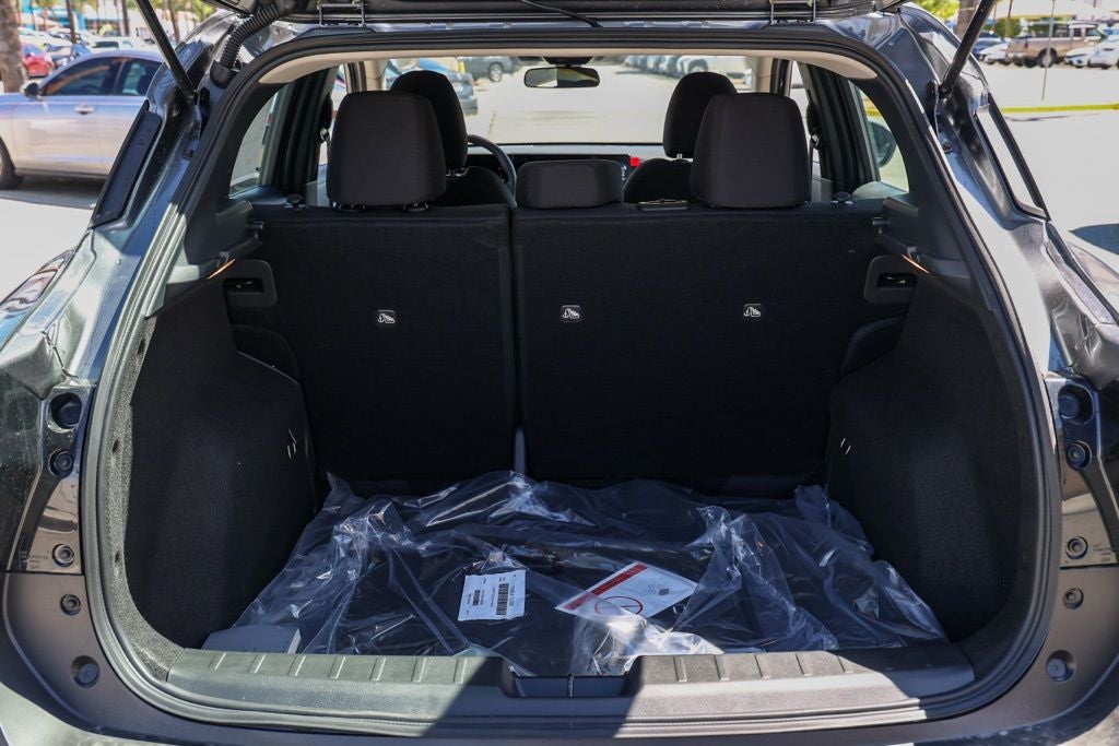2027 Nissan Kicks S
