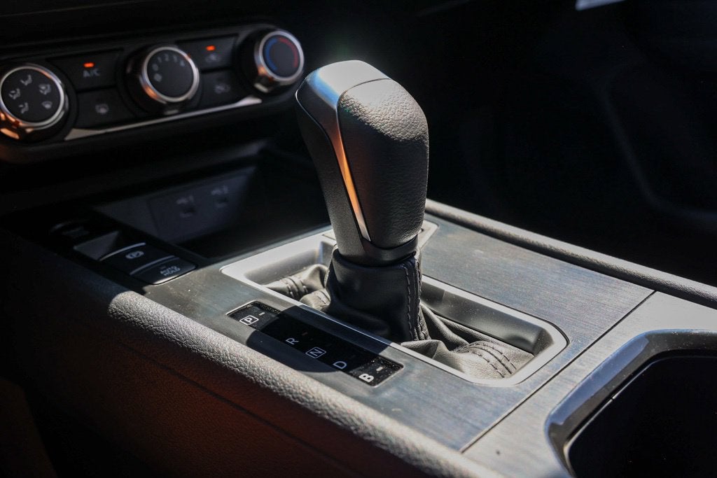 2027 Nissan Kicks S