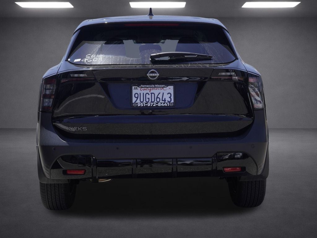 2025 Nissan Kicks SV