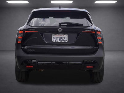 2025 Nissan Kicks SV