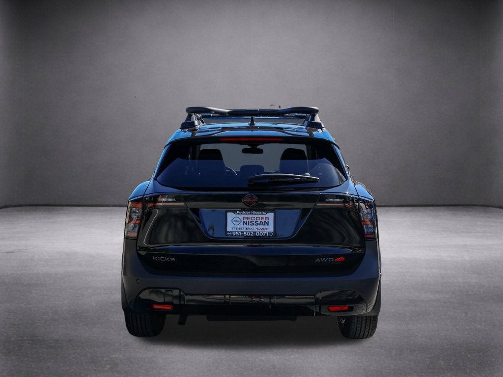 2027 Nissan Kicks SV