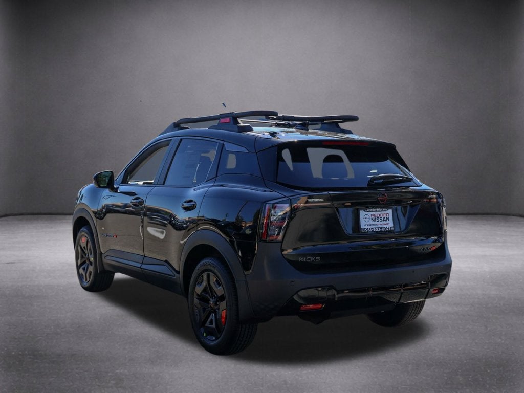 2027 Nissan Kicks SV