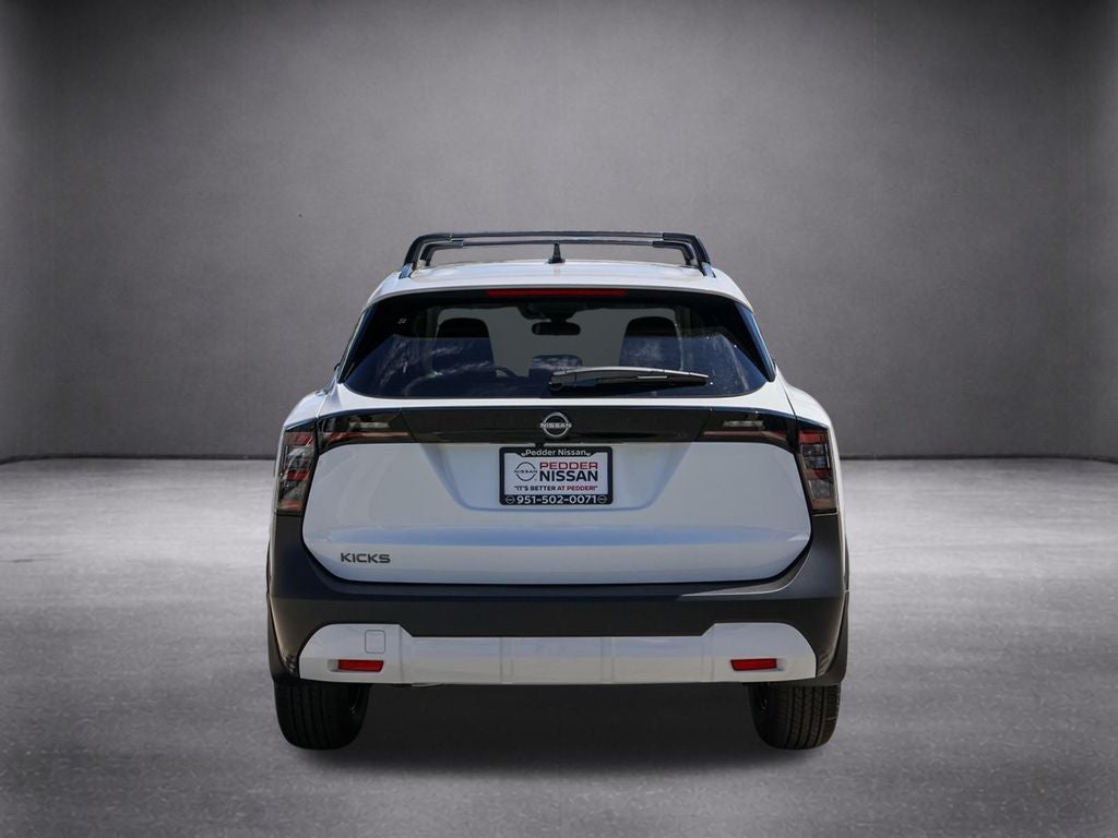 2027 Nissan Kicks SV