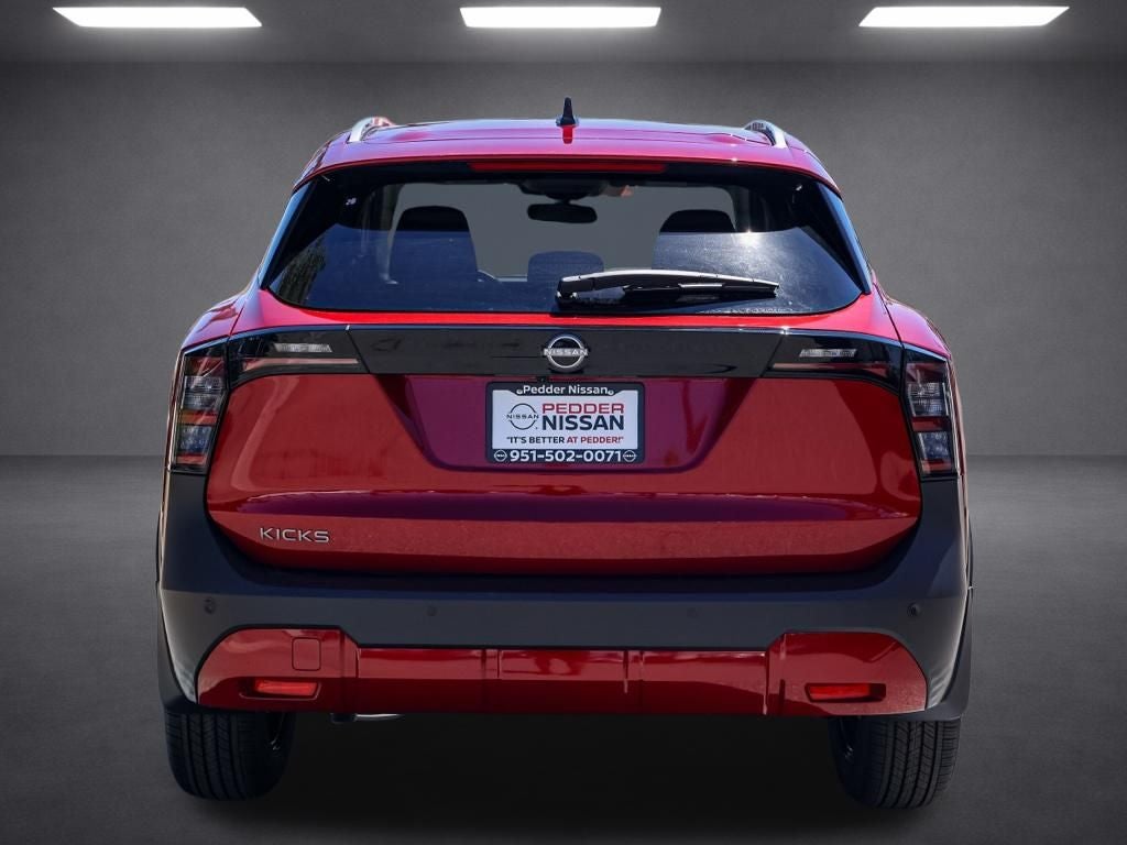 2026 Nissan Kicks SV