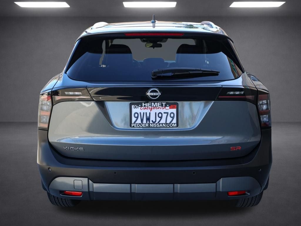 2025 Nissan Kicks SR