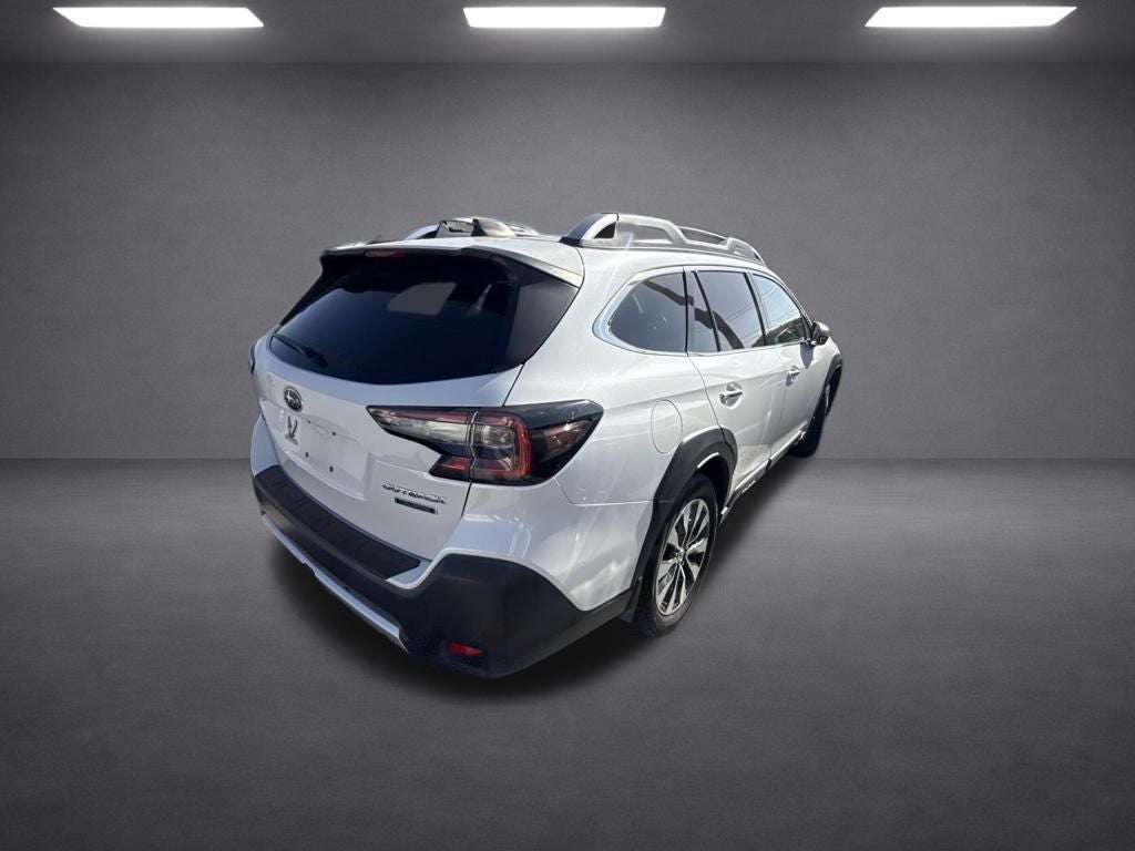 2024 Subaru Outback Touring