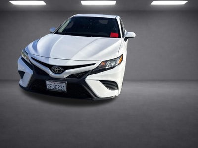 2018 Toyota Camry SE
