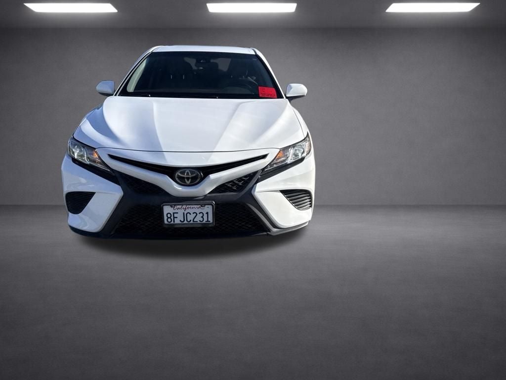 2018 Toyota Camry SE