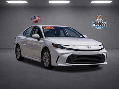 2025 Toyota Camry LE
