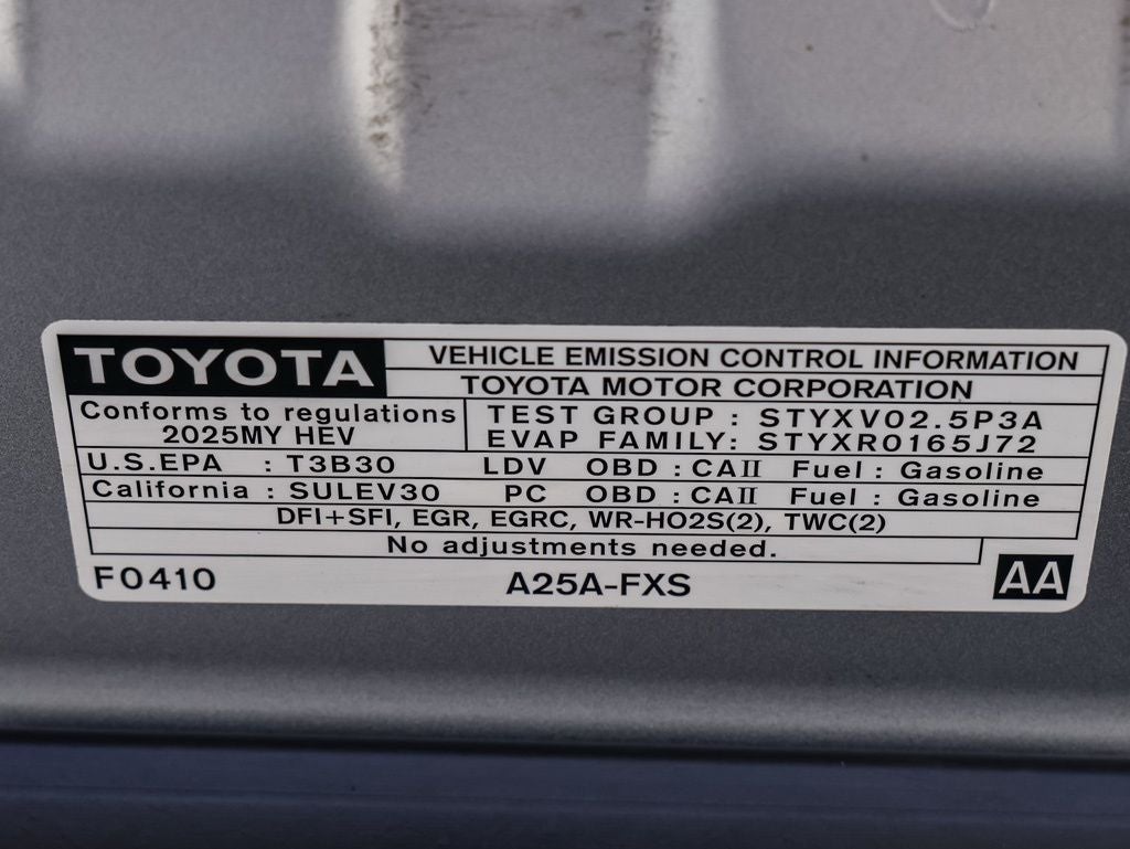 2025 Toyota Camry LE