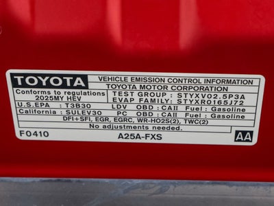 2025 Toyota Camry SE