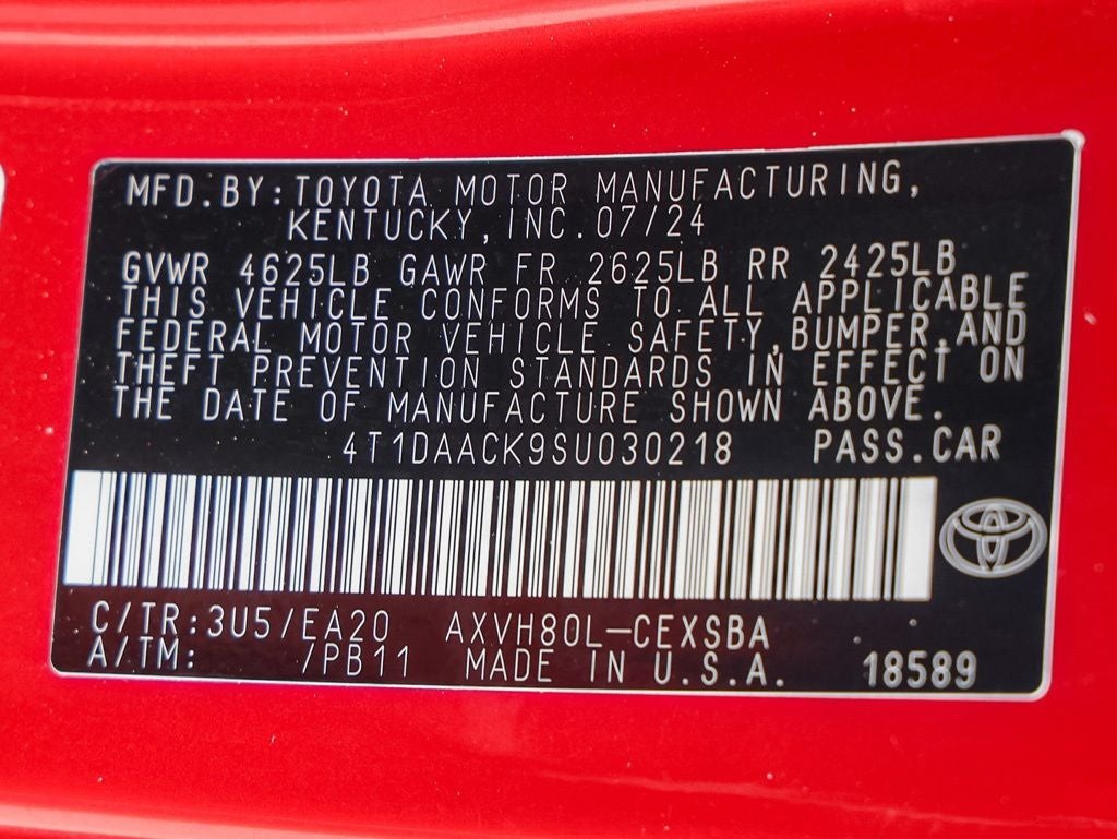 2025 Toyota Camry SE