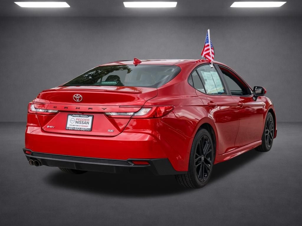 2025 Toyota Camry SE