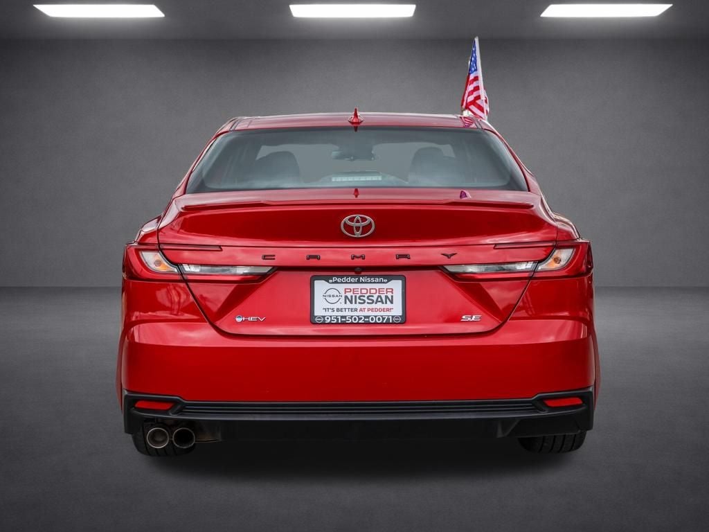 2025 Toyota Camry SE