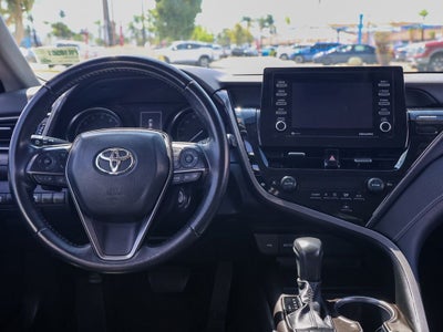 2024 Toyota Camry SE