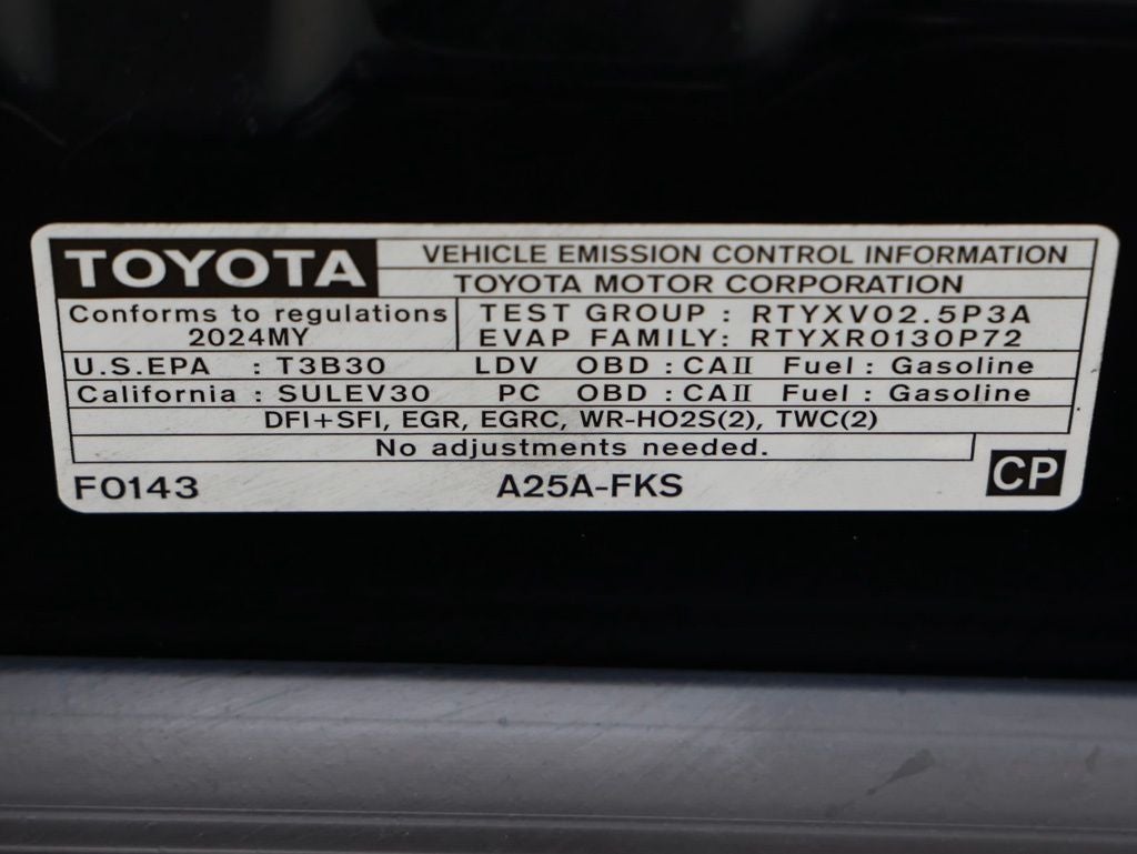 2024 Toyota Camry SE