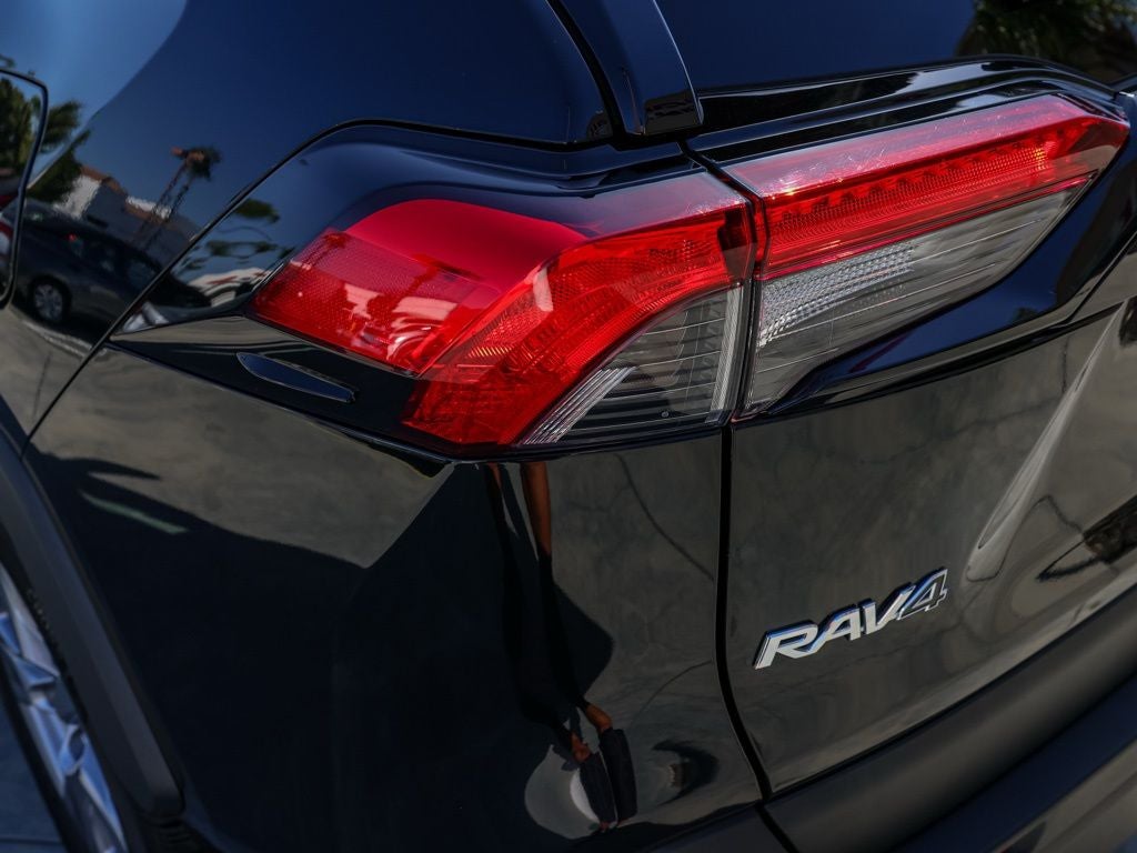 2023 Toyota RAV4 Hybrid LE