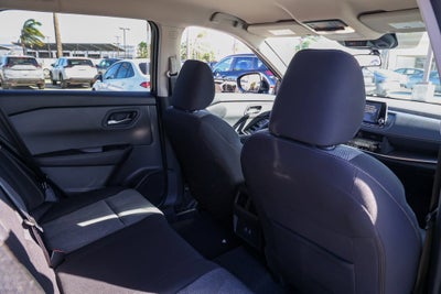 2027 Nissan Rogue SV