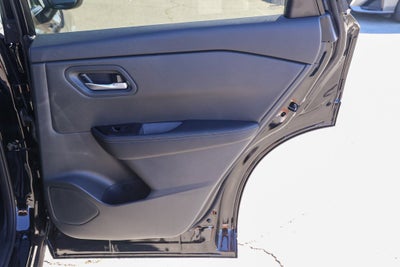 2027 Nissan Rogue SV