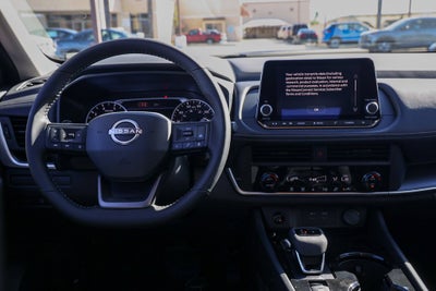 2027 Nissan Rogue SV