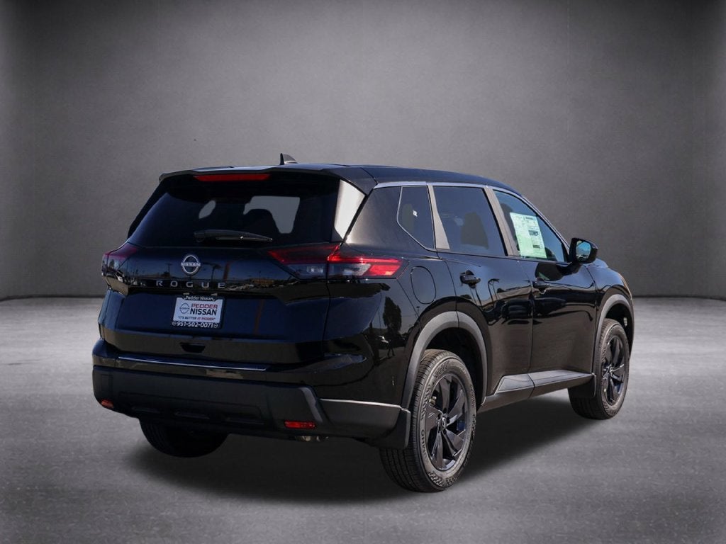 2027 Nissan Rogue SV