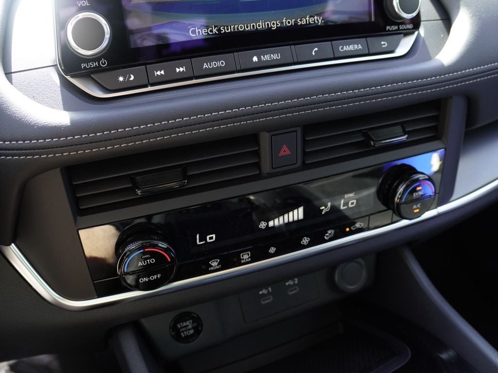 2026 Nissan Rogue Dark Armor