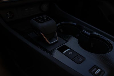 2027 Nissan Rogue SV