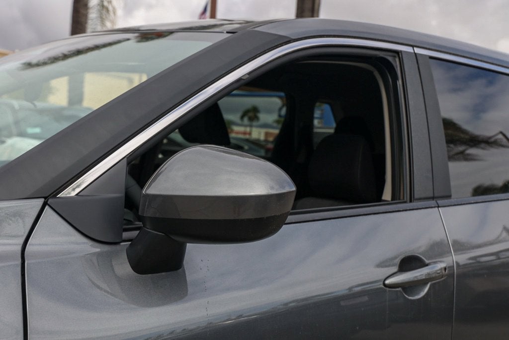2027 Nissan Rogue SV