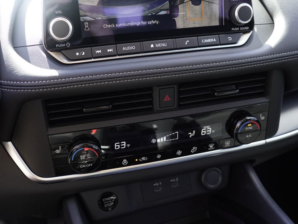 2026 Nissan Rogue Dark Armor