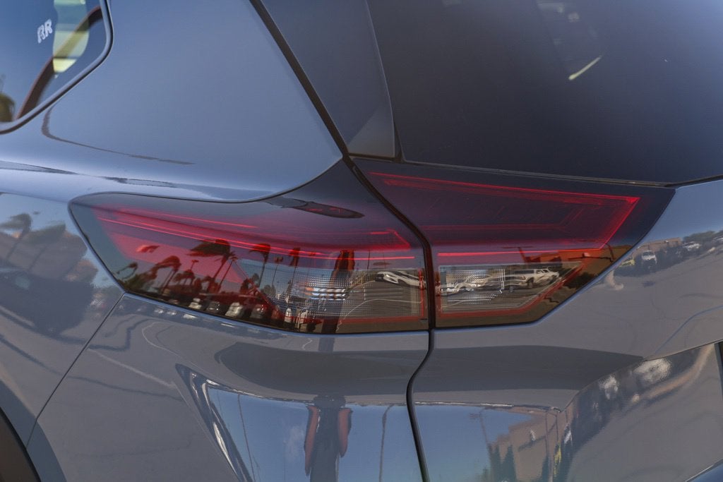 2027 Nissan Rogue Rock Creek