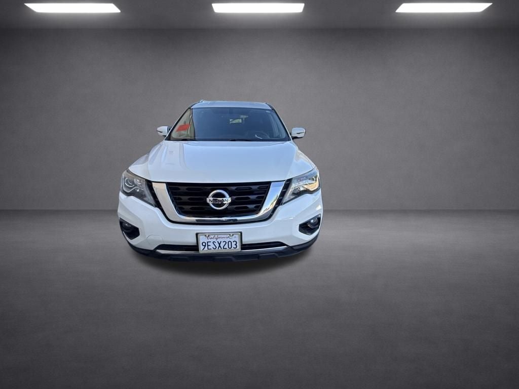 2020 Nissan Pathfinder SL
