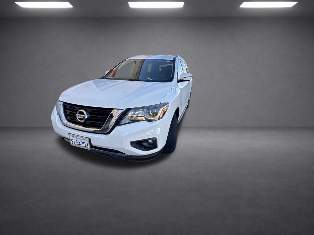 2020 Nissan Pathfinder SL