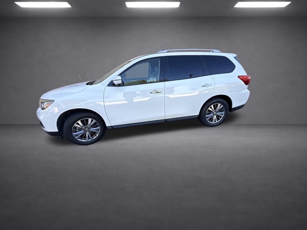 2020 Nissan Pathfinder SL