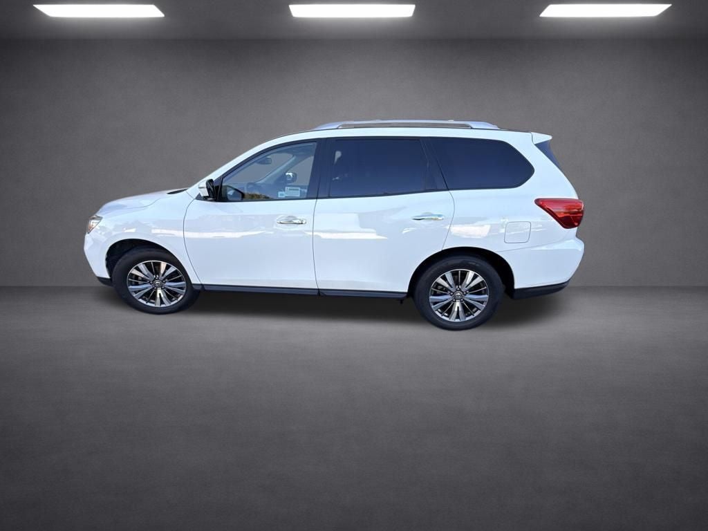 2020 Nissan Pathfinder SL