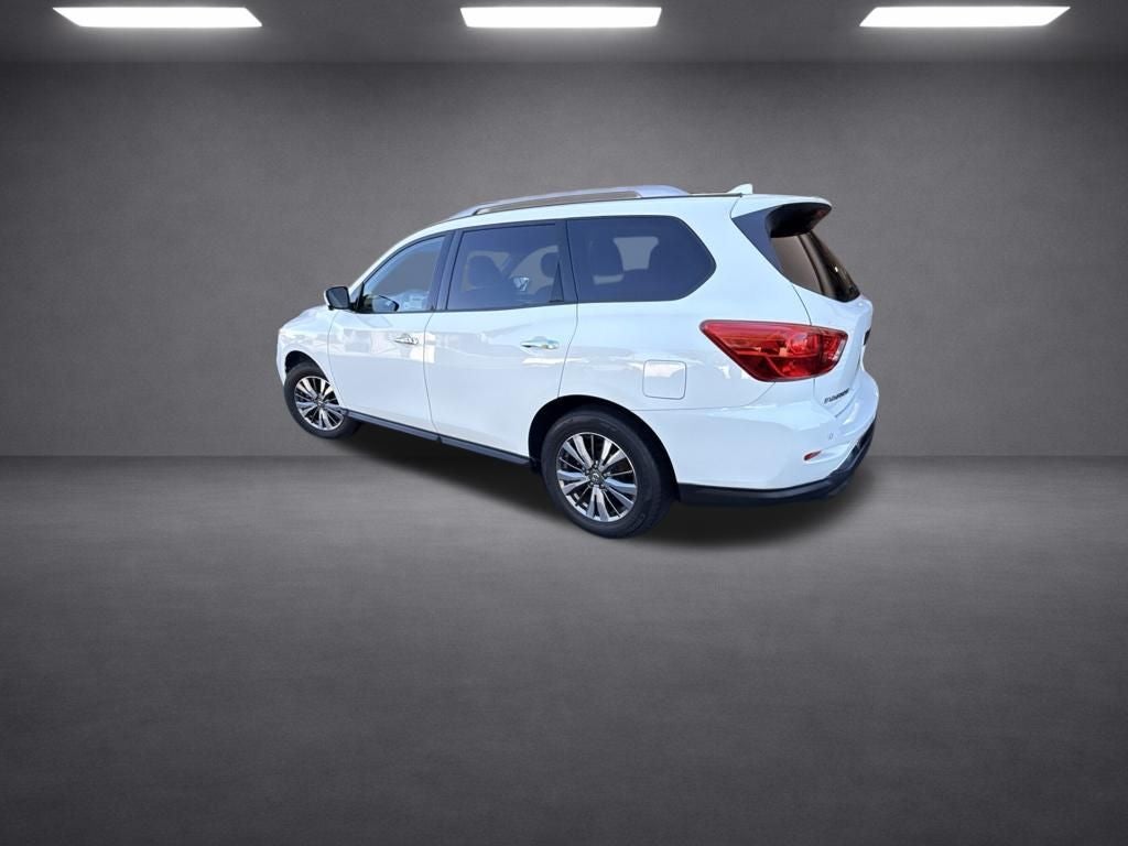 2020 Nissan Pathfinder SL