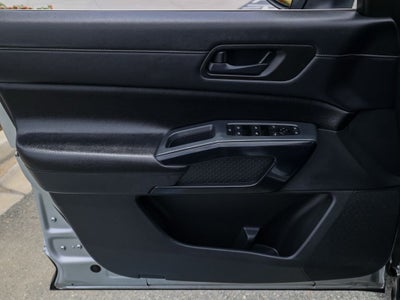 2024 Nissan Pathfinder S