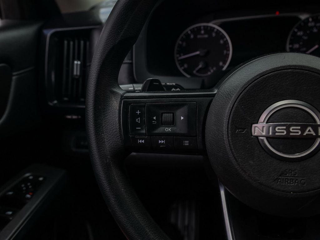 2024 Nissan Pathfinder S