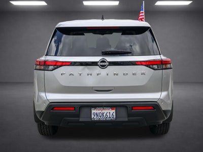 2024 Nissan Pathfinder S