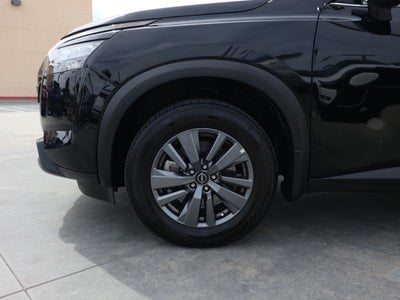 2025 Nissan Pathfinder S