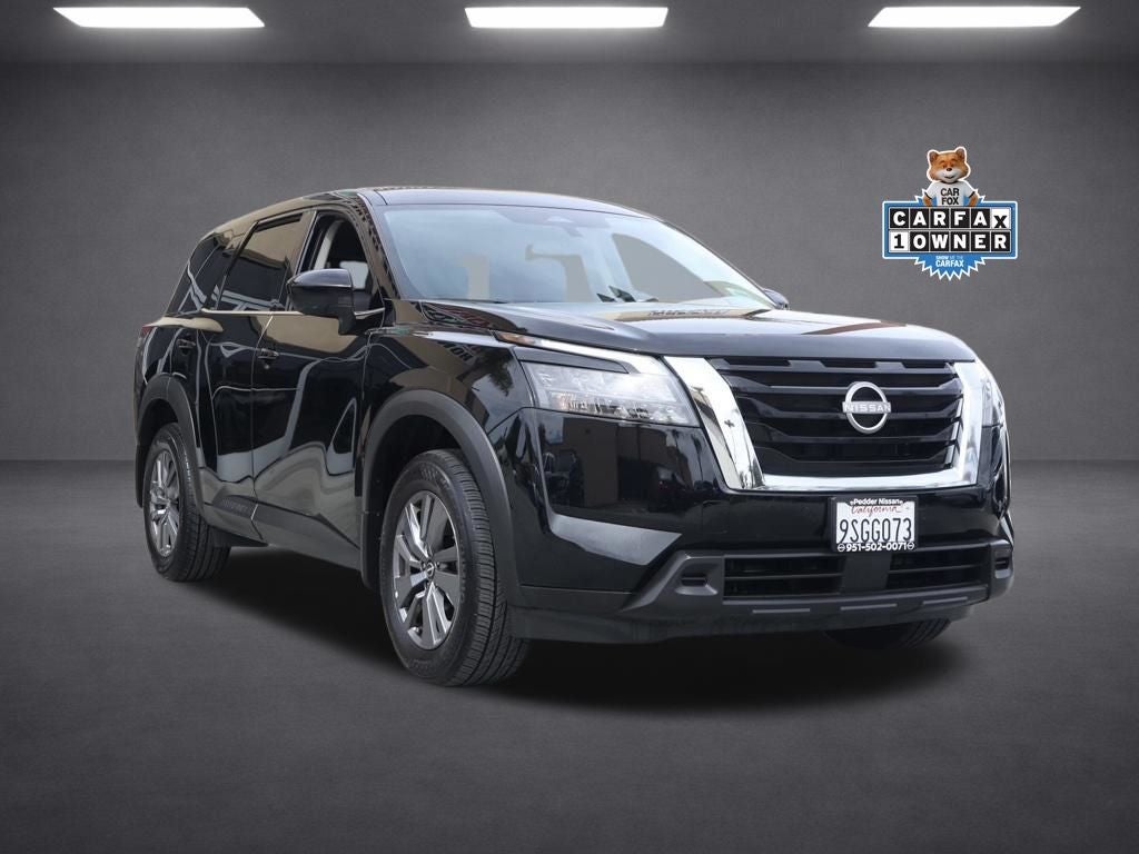 2025 Nissan Pathfinder S