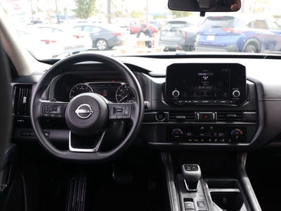 2025 Nissan Pathfinder S