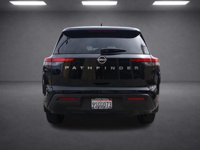 2025 Nissan Pathfinder S